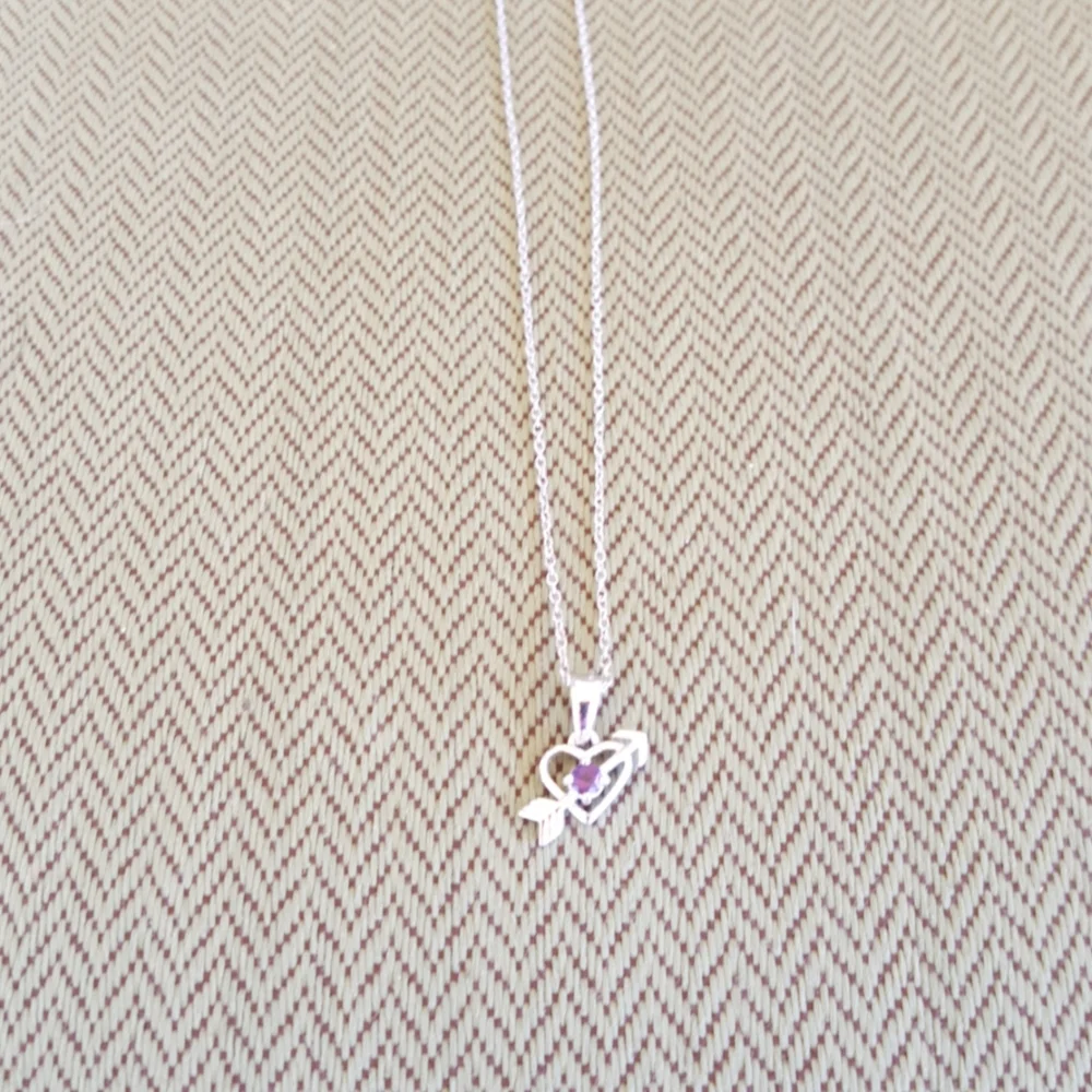 Girls Necklace small heart w arrow and purple stone